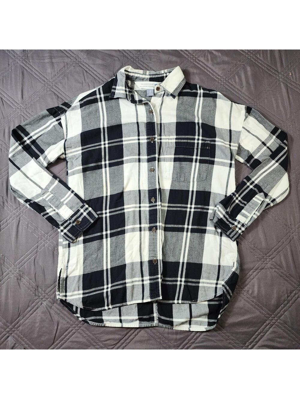 Old Navy Flannel The Boyfriend Shirt Black White Neutral Oversized Small Petite